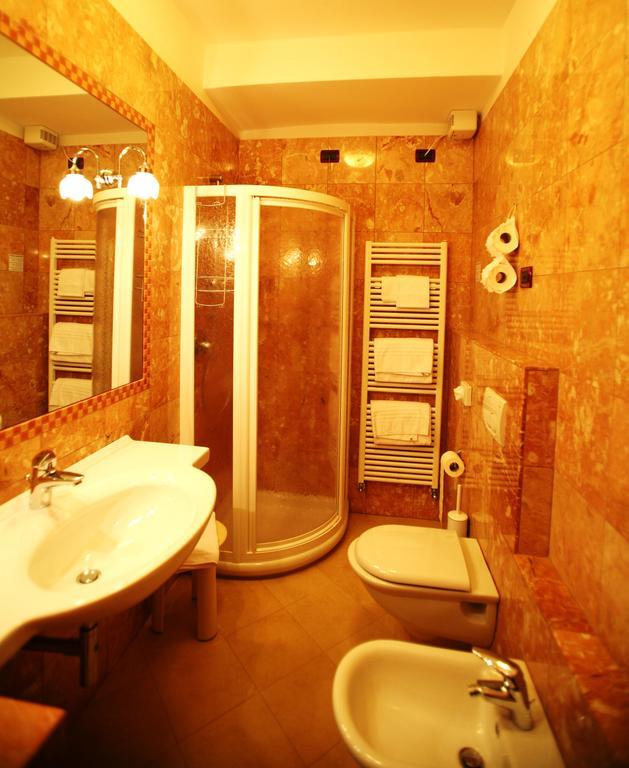Hotel Diana
