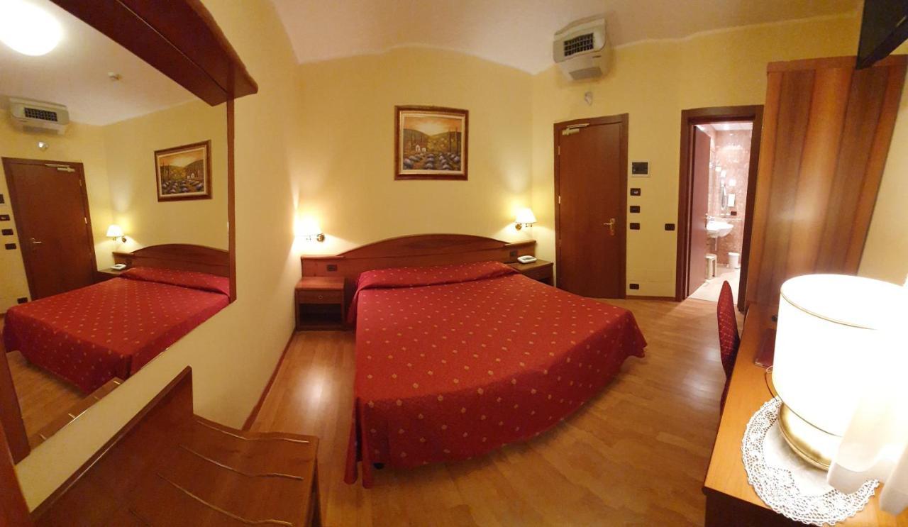 Diana Hotel 4*